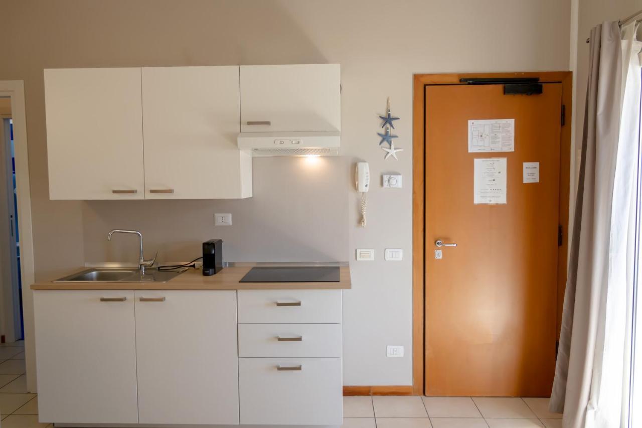 Residence Marittimo Riccione Buitenkant foto