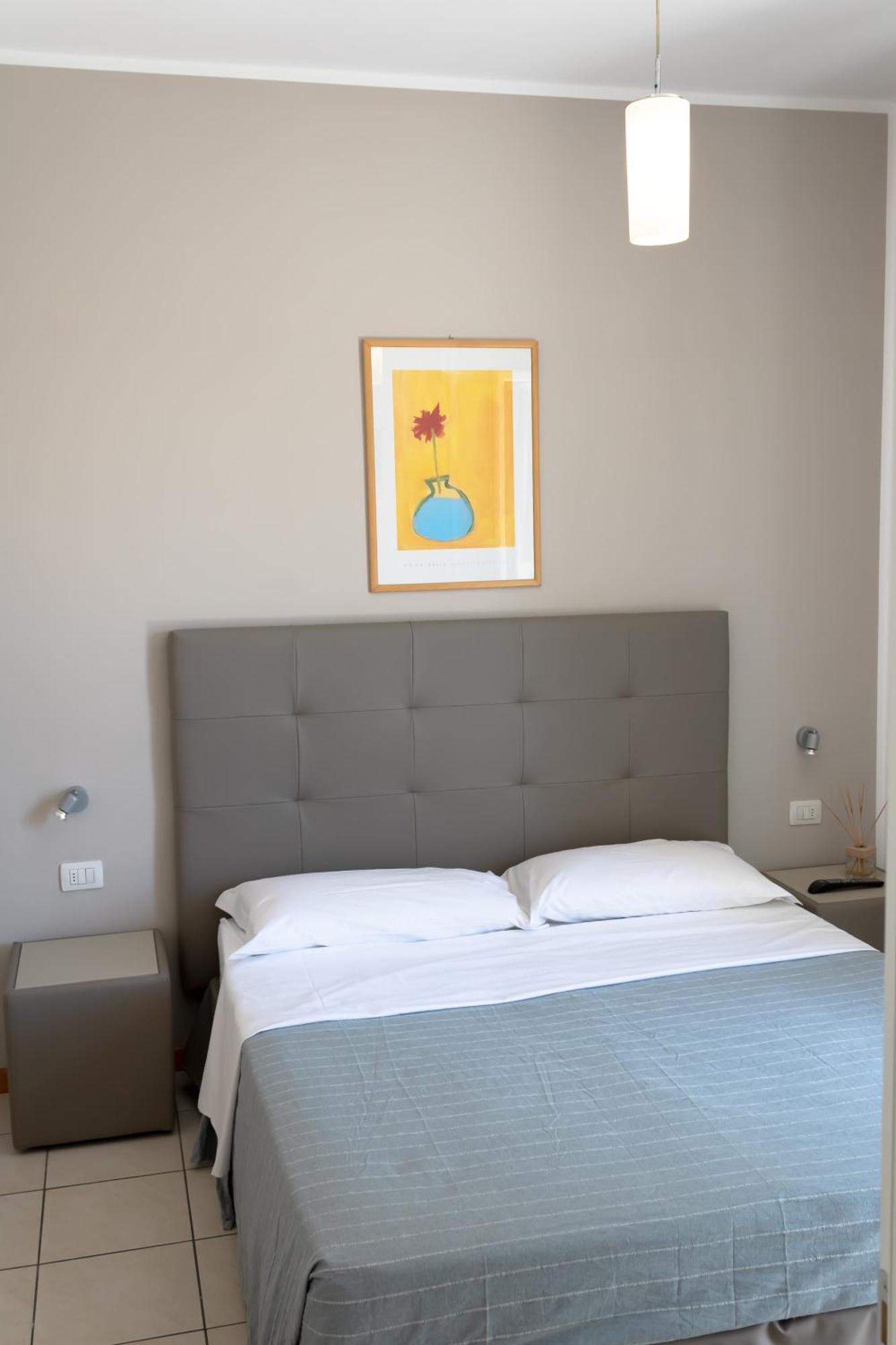 Residence Marittimo Riccione Buitenkant foto